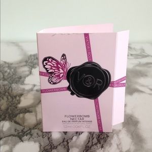 Viktor&Rolf Flowerbomb Nectar